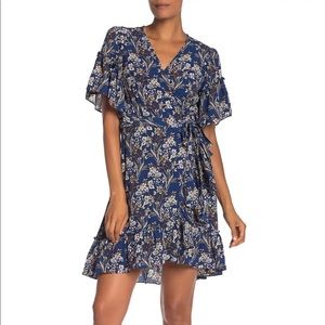 LIKE NEW Max Studio Navy floral ruffle wrap dress